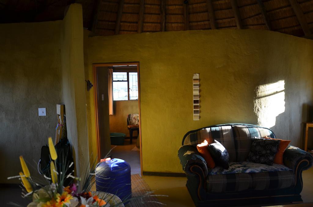 Bama Lodge Rietfontein Extérieur photo